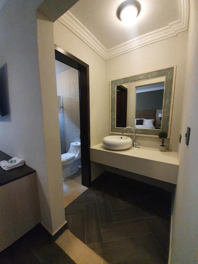 L'Aurora Inn Ville de Guatemala Extérieur photo